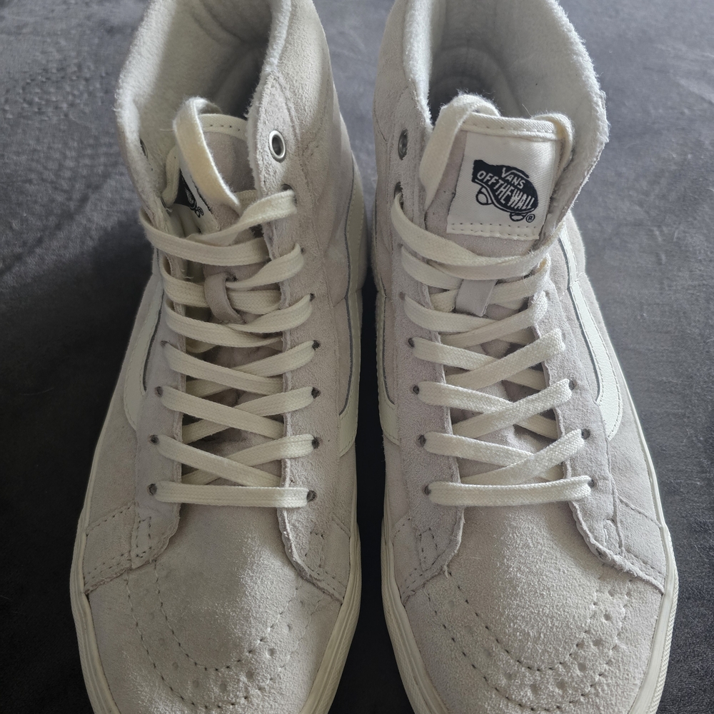 Vans Off The Wall High-Top Sneakers in Cream